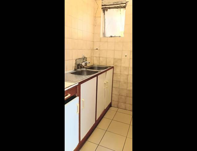 10 BEDROOM HOUSE FOR SALE IN ORANGE GROVE